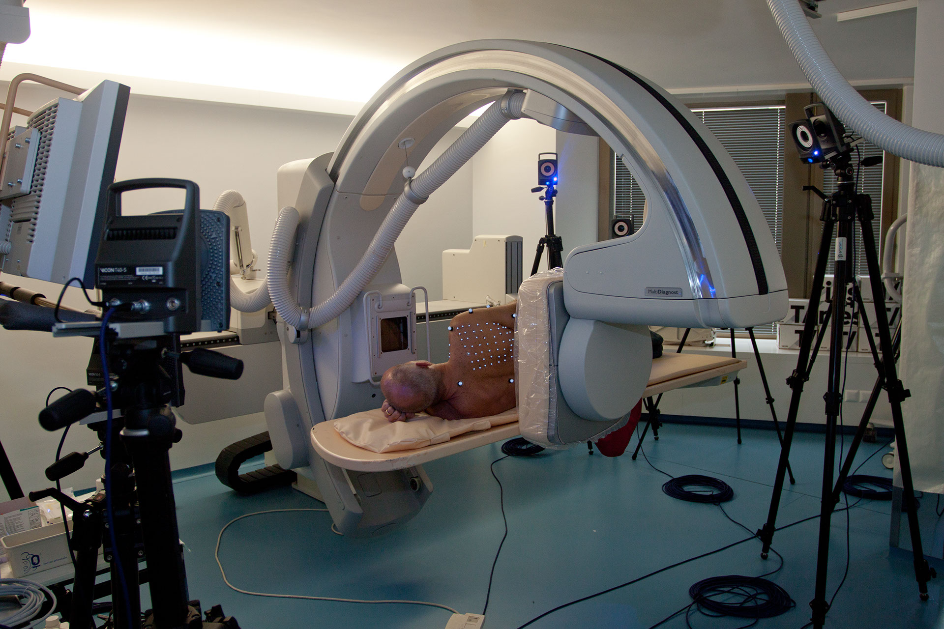 Mocap in fluoroscopy room Artanim
