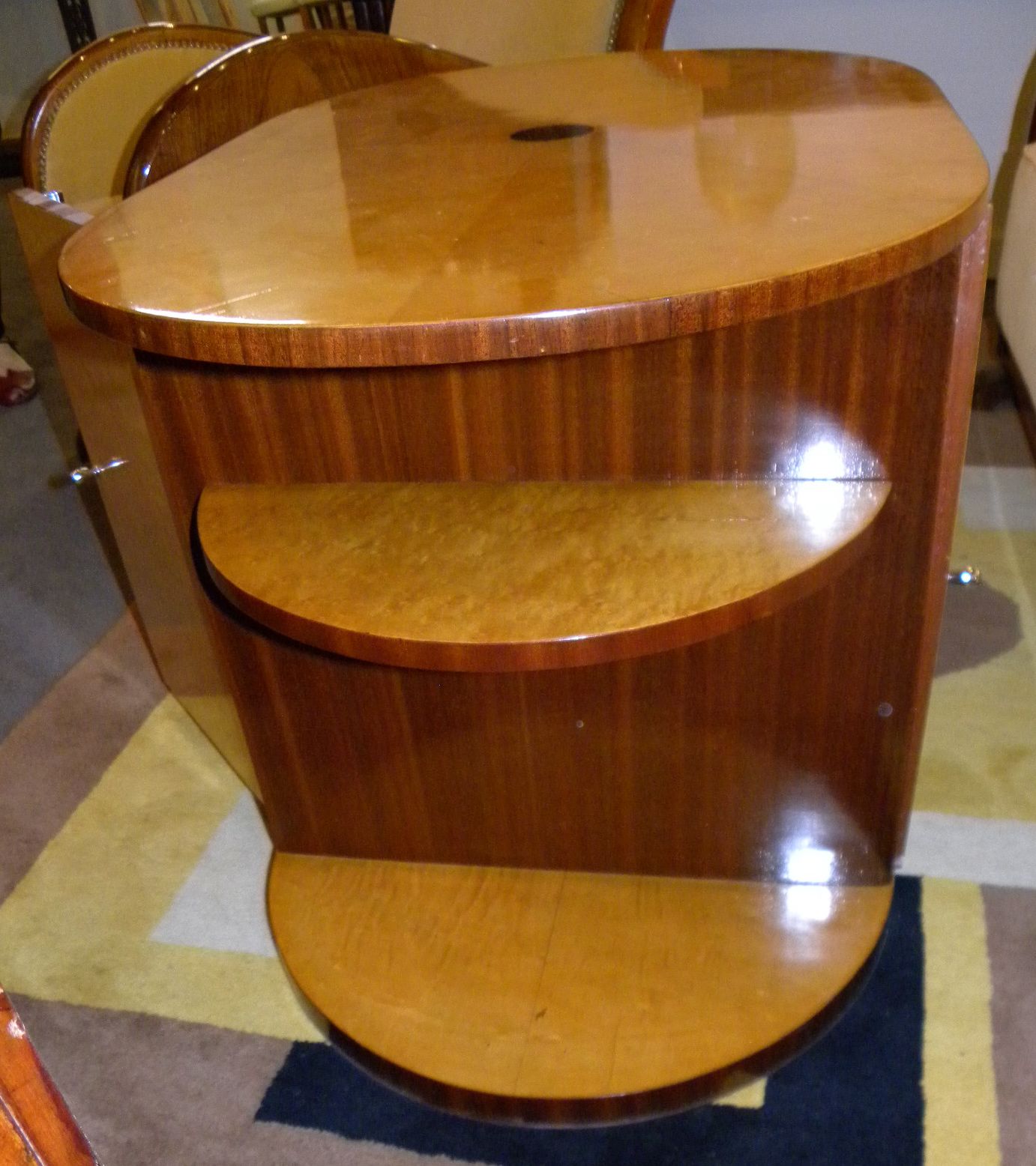Oval Streamline Art Deco Coffee table or Minibar Bars Art Deco