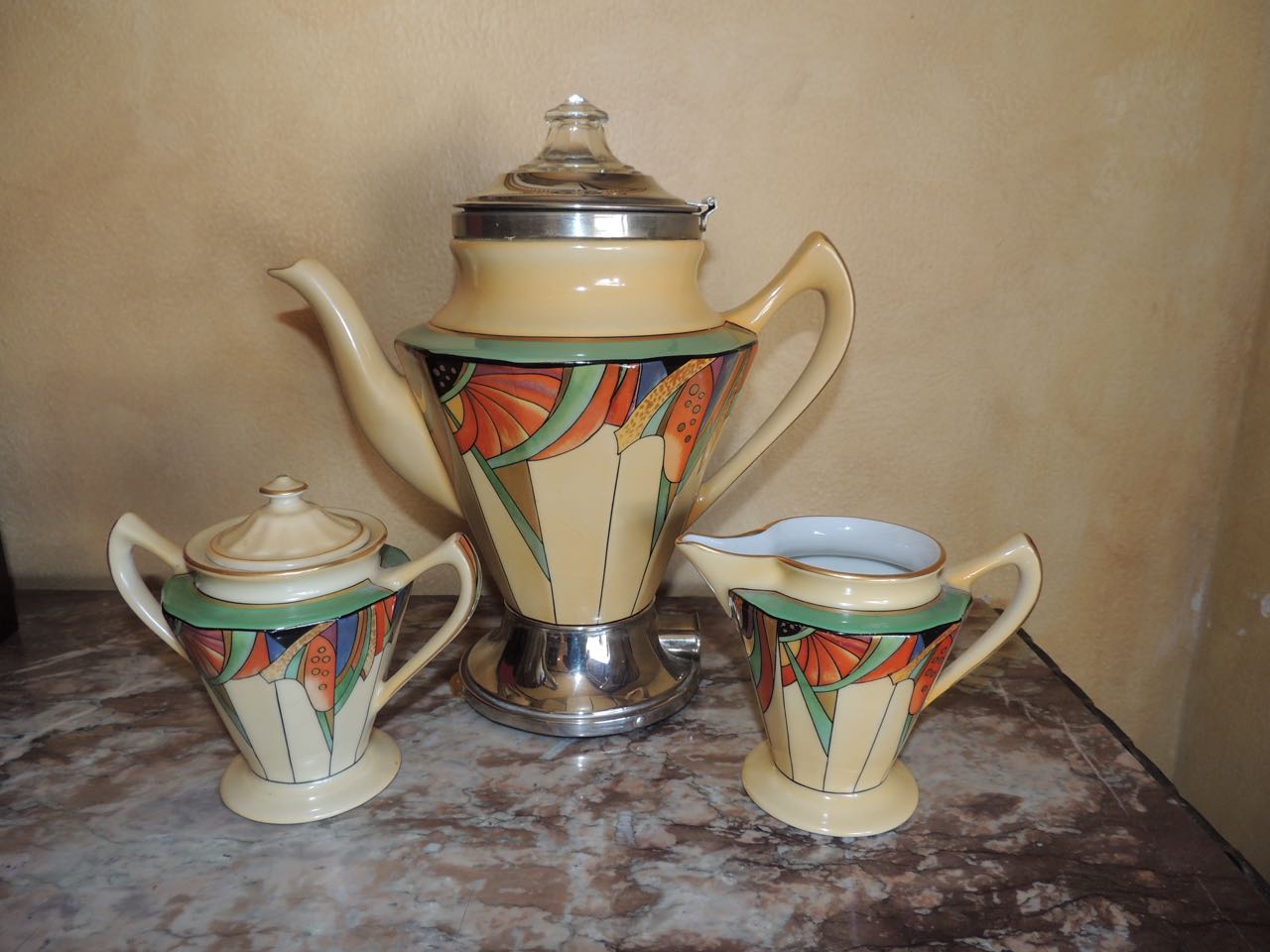 Modernistic Art Deco Coffee Pot by Royal Rochester Tableware Art Deco Collection