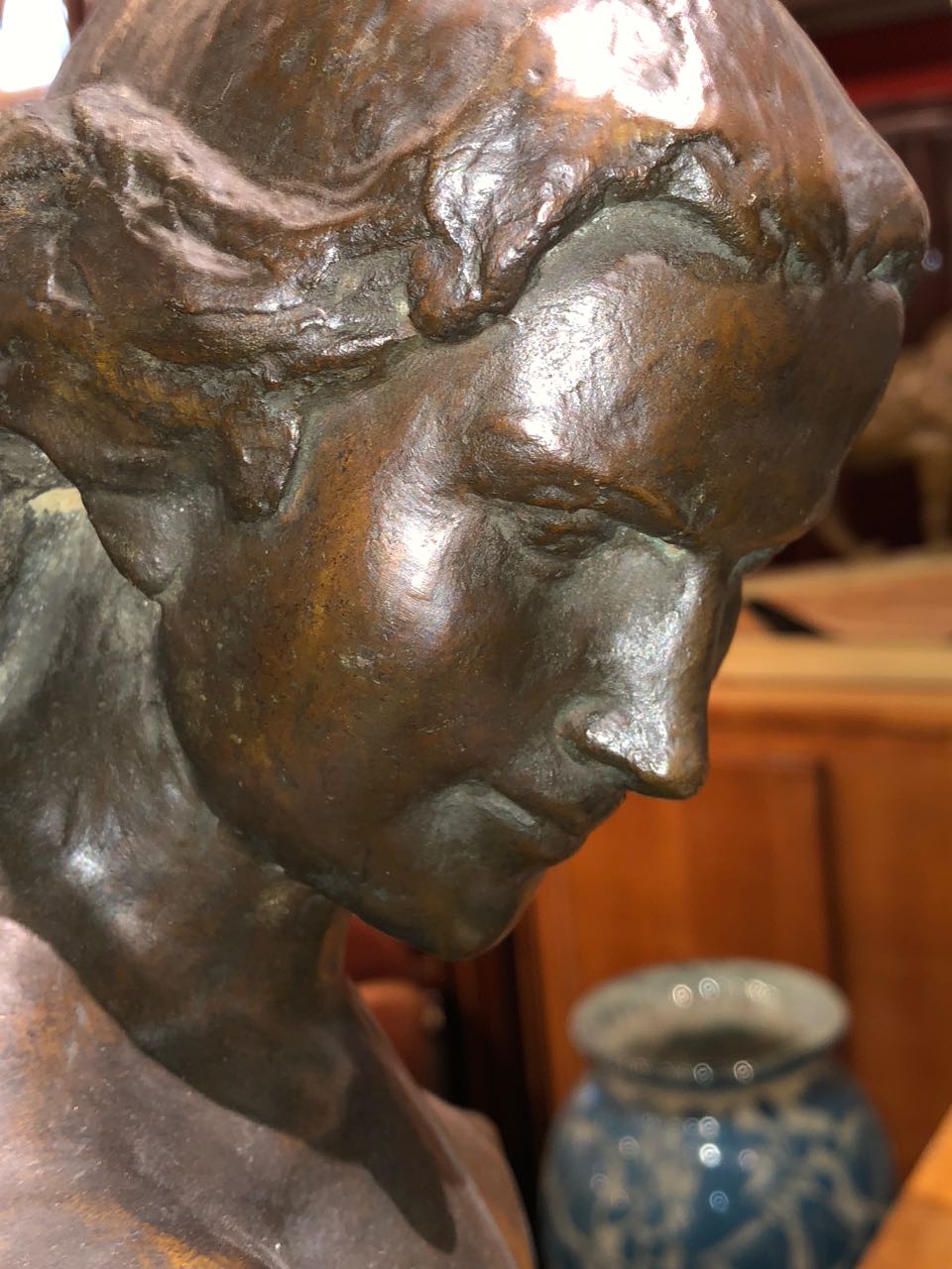 Classic Female Art Deco Bronze Statue by Listed Belgian Artist M. D'Haveloose Statues Art