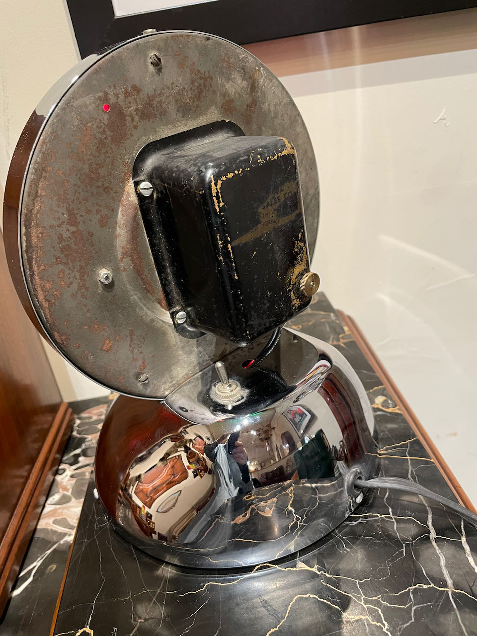 Glo Dial Neon Chrome Desk Clock with Ruby Red Neon Art Deco Clocks