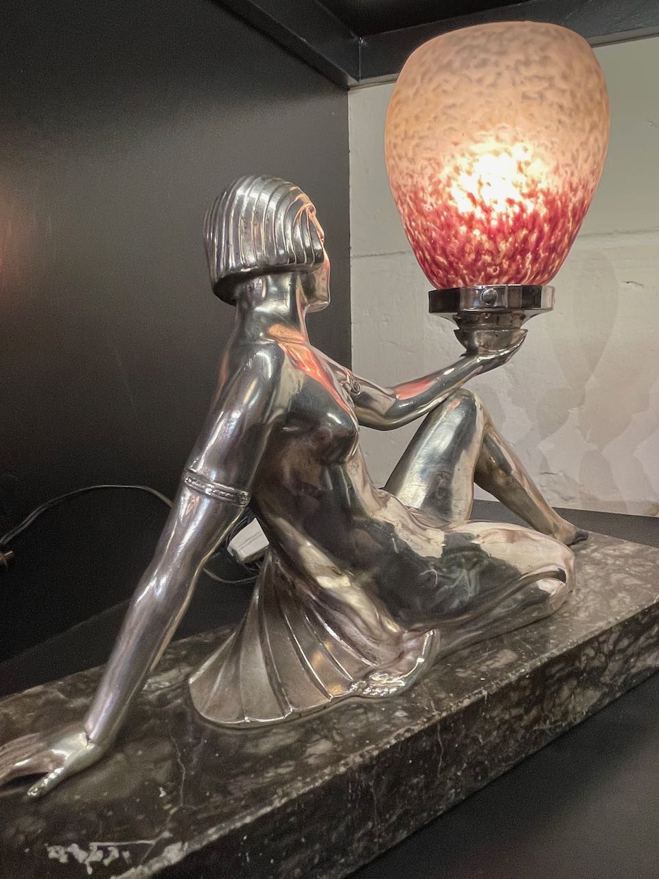 Art Deco Lady Table Lamp Statue with French Glass Statues Art Deco
