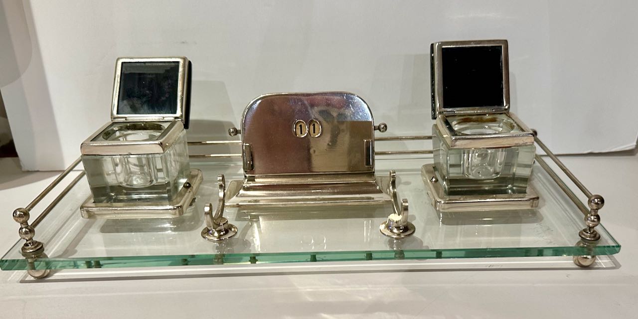 Art Deco Desk Set with Ink Wells & Calendar Desks & Art Deco Collection