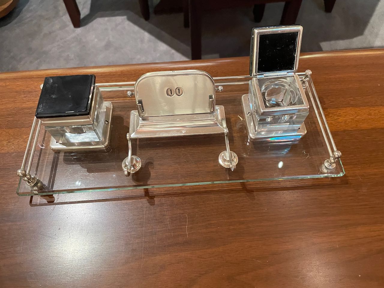 Art Deco Desk Set with Ink Wells & Calendar Desks & Art Deco Collection
