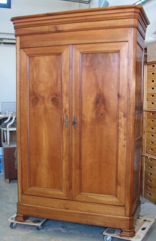 aménagement d'une armoire ancienneArt'ébèn