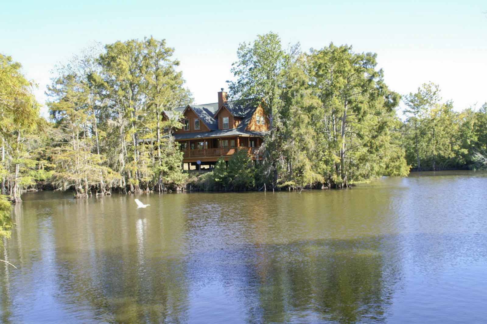 Private Homes The Retreat at Artesian Lakes