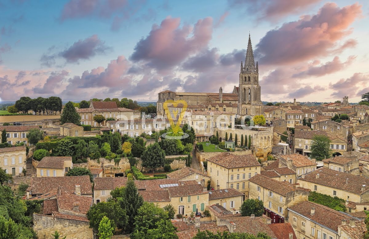 SaintÉmilion, un encantador pueblo rodeado de viñedos ArteViajero