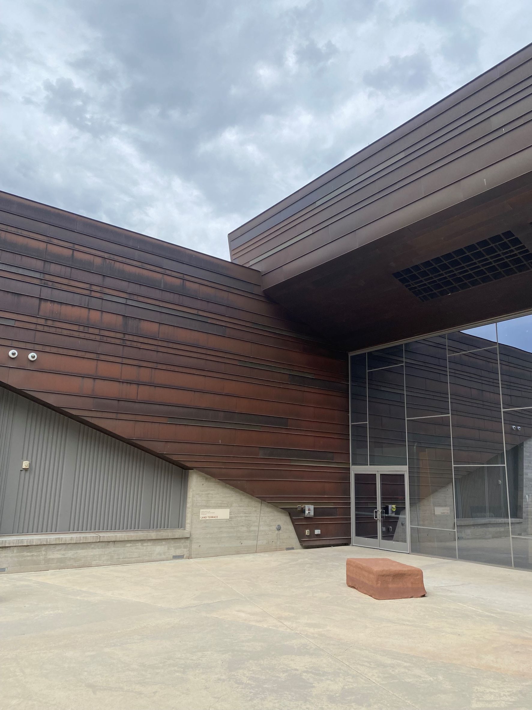 Rio Tinto Center / Natural History Museum Salt Lake City, Utah — Artexture+