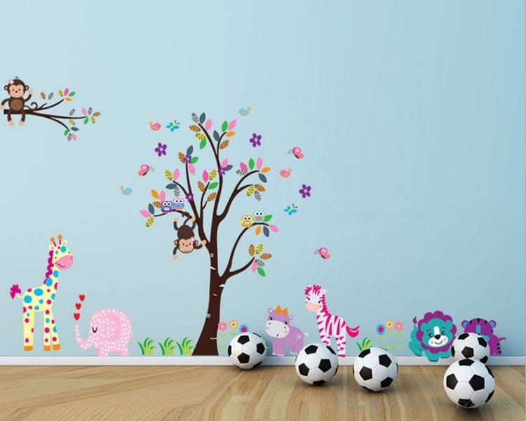 7 Beautiful Customised Wall Decals For Kids