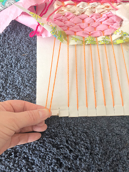 How to Make Cardboard Looms for Kids