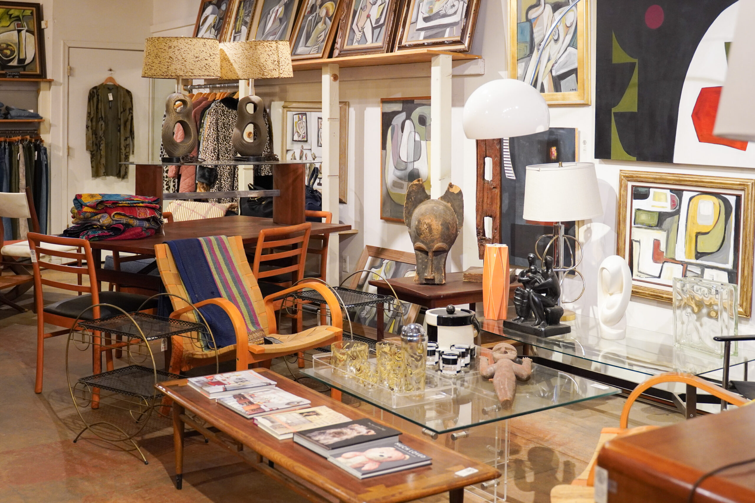 A Walk Through Lambertville, NJ Arthurious