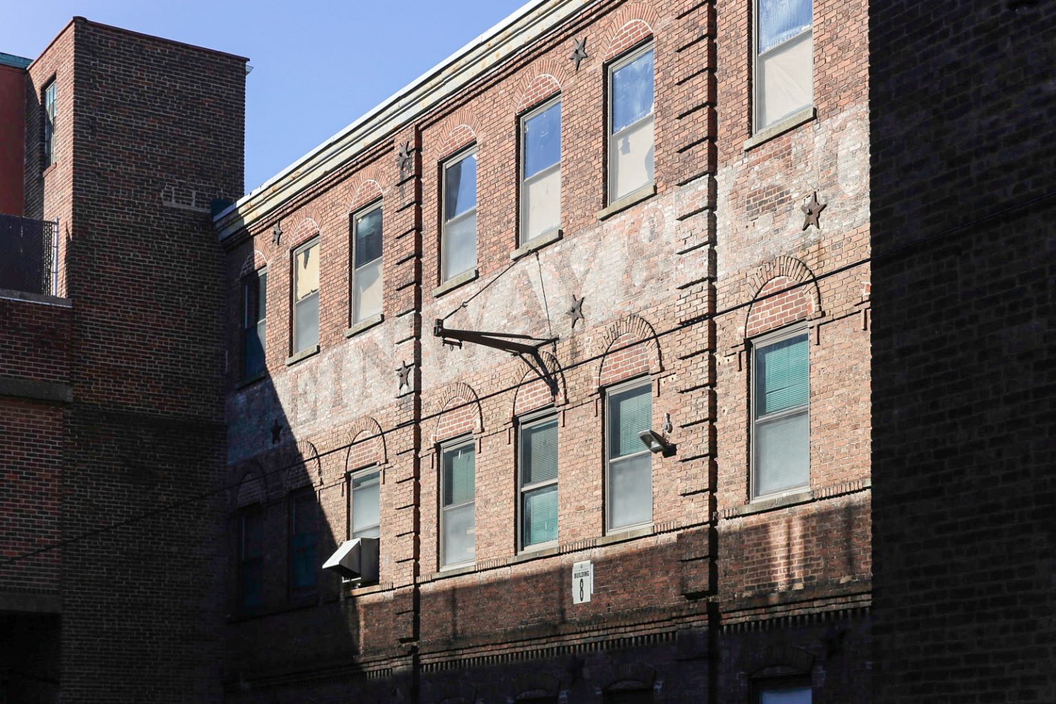 Inside World’s Most Legendary Piano Factory Arthurious