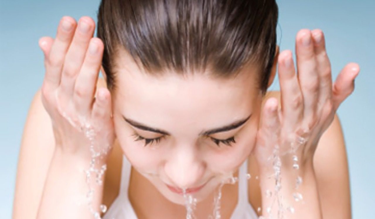 Benefits of Washing Face with Cold Water ArticleIFY