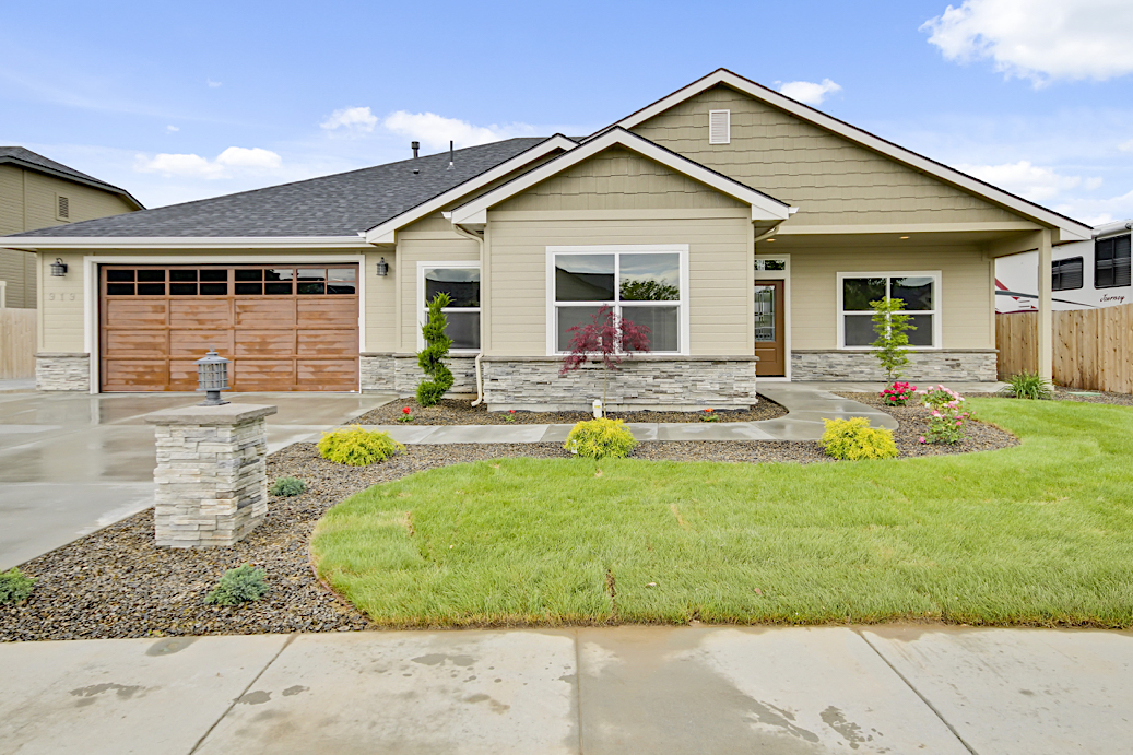 GALLERY Artisan Custom Homes