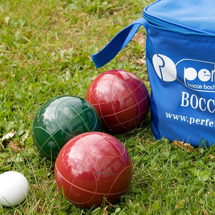 Italian Bocce Set 9 Piece and Carrying Bag Artisan Cooking