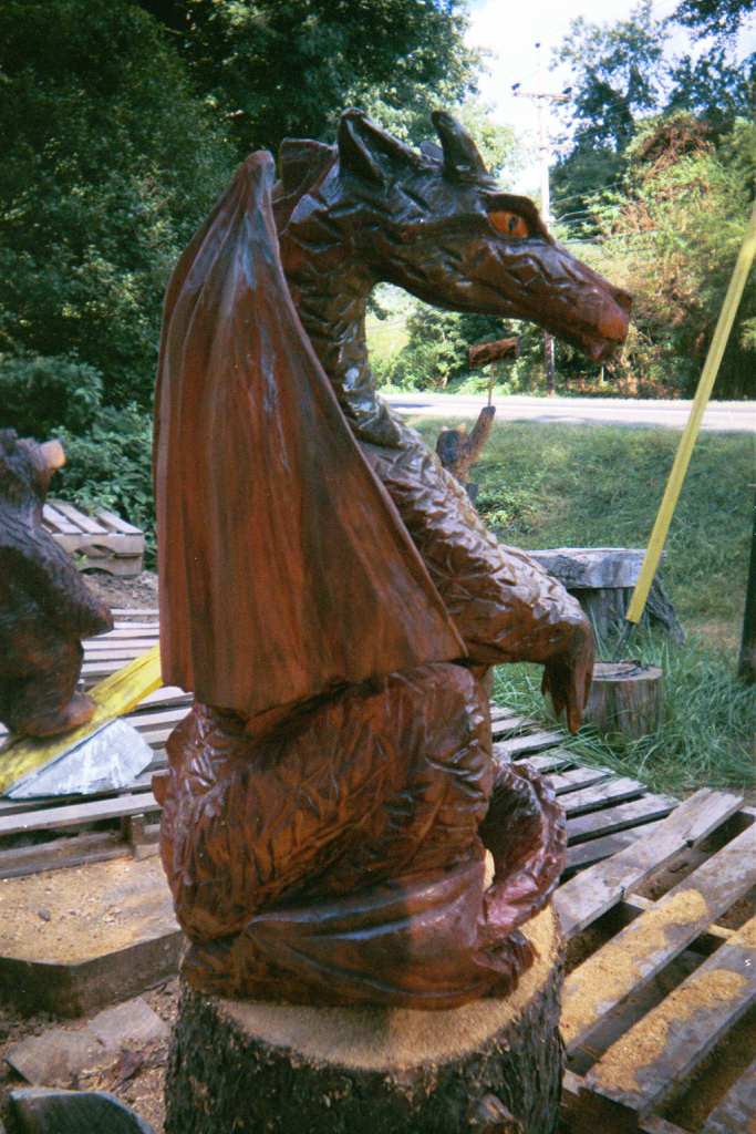 Artisans of the Valley Custom Chainsaw Carvings by Bob Eigenrauch