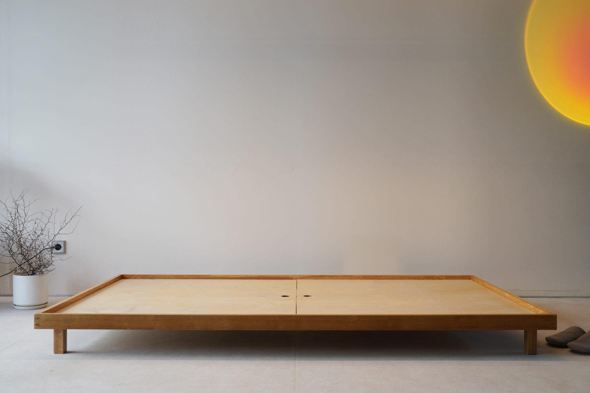 ARTIZAC ALCOVE Day Bed