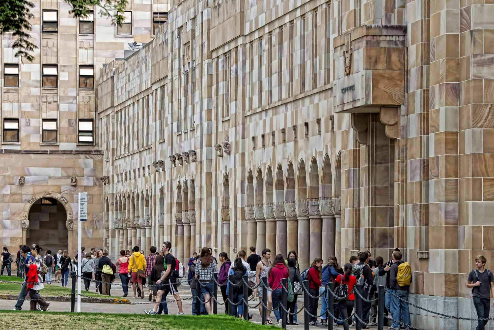 Top 5 Performing Arts Faculties in Australia for 2022 Revealed