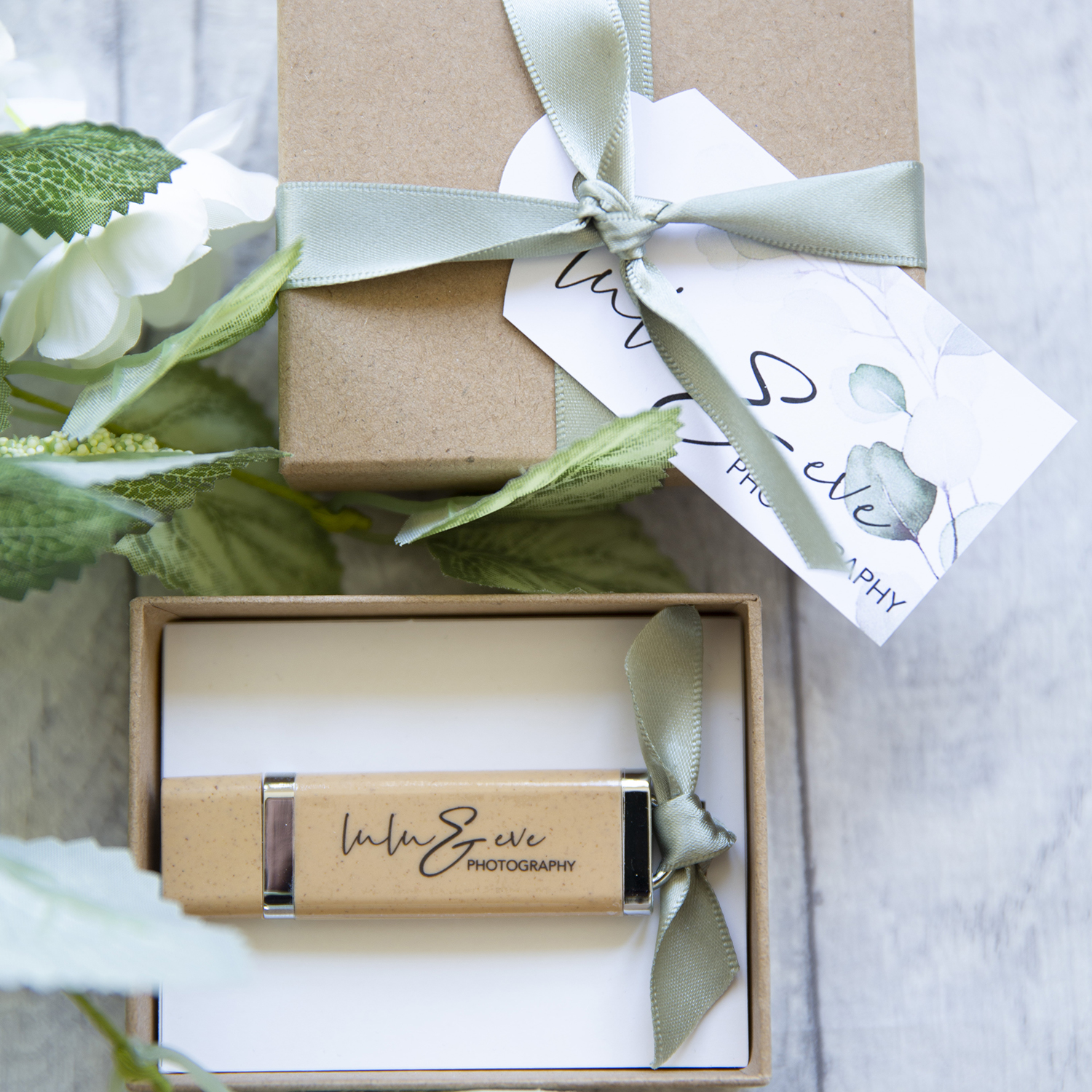 Gift Box with USB 5 pack Artpack