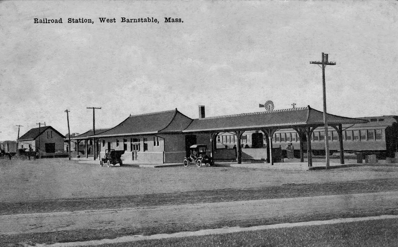 Old Selectman's Building ARTS Barnstable