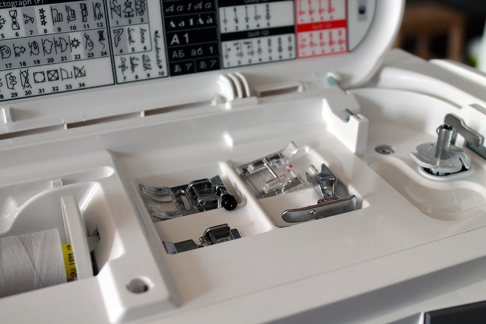 Janome Memory Craft 9400 QCP Review, Tips & Tricks an Art School