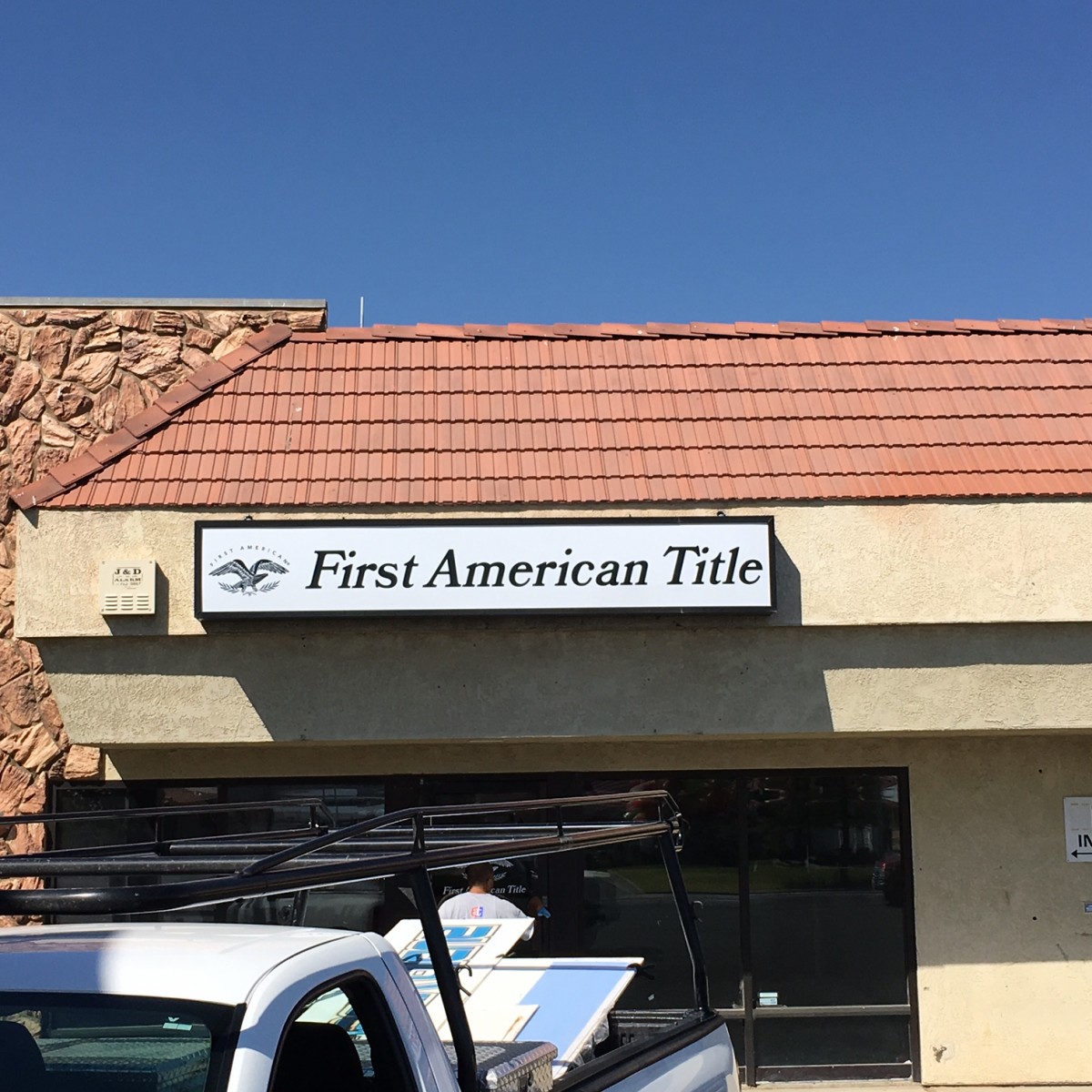 Illuminated Exterior Signs Fresno Signs Art Trio Signs