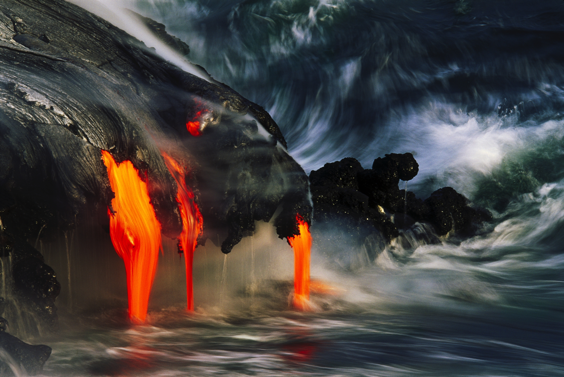 Lava Flow, Hawaii Volcanoes National Park, Hawaii, USA Art Wolfe