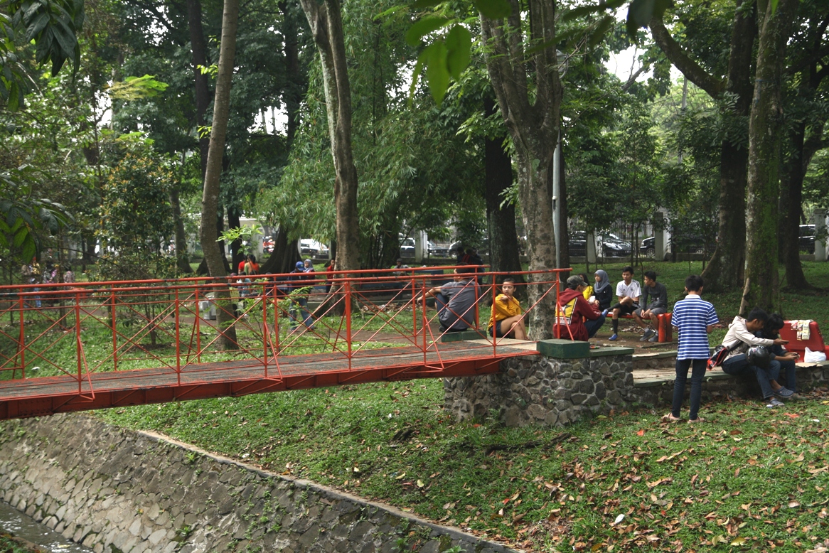 Menelusuri Taman di Kota Bandung Dunia Aleut!