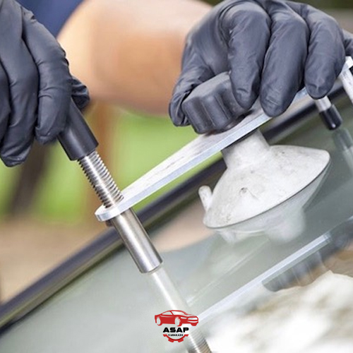 6 essential Before and after windscreen chip repair points