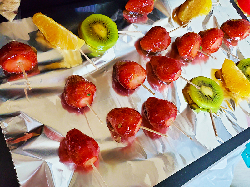 【家でフルーツ飴作ってみた】簡単にお祭り気分になれちゃう！ asatan