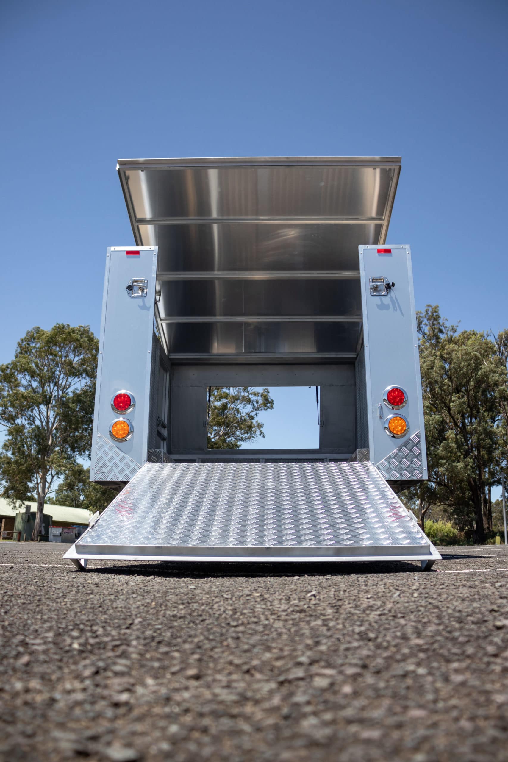 SN3000 MW Brush Aluminum ASB Trailers