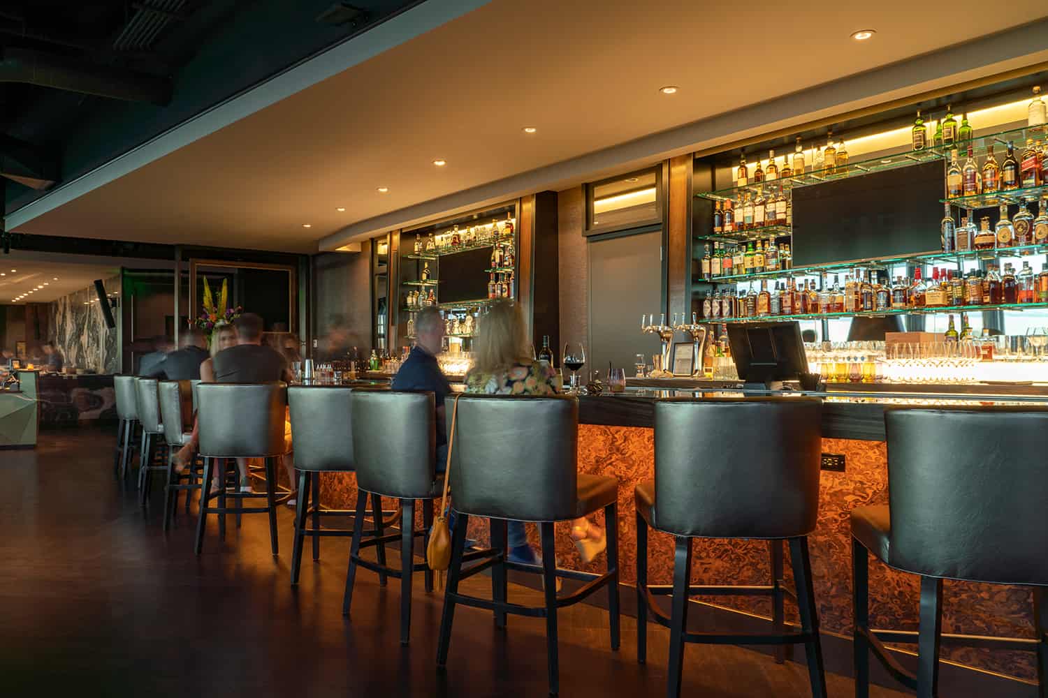 Elevated Dining with Panoramic Views of the Pacific Northwest Ascend