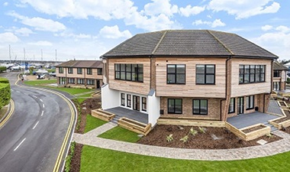 Eastleigh House, Bartons Road, Havant Ascia Construction