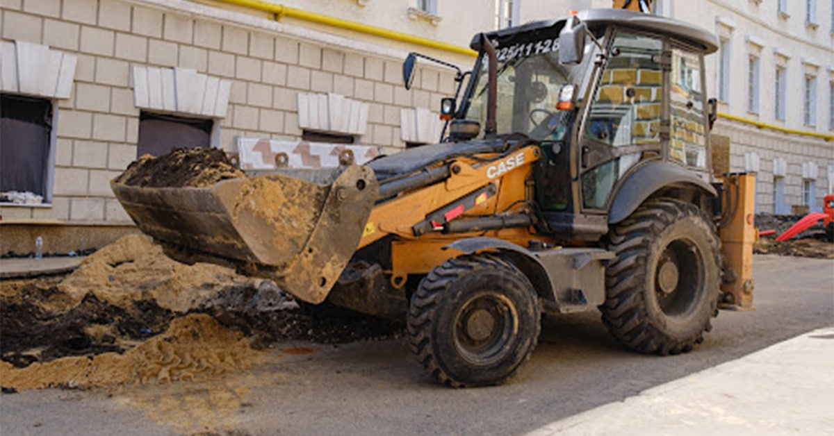 Buy vs. Rent Heavy Equipment Texas, Oklahoma, New Mexico