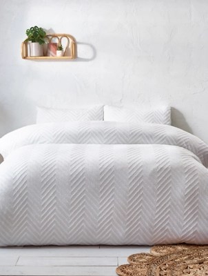 The Linen Yard Chevron Tufted Geometric 100 Cotton Duvet Cover Set