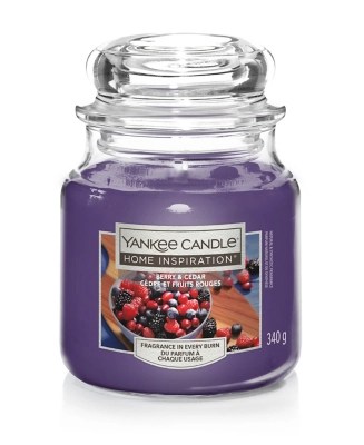 Yankee Candle Home Inspiration Berry & Cedar Medium Home at ASDA