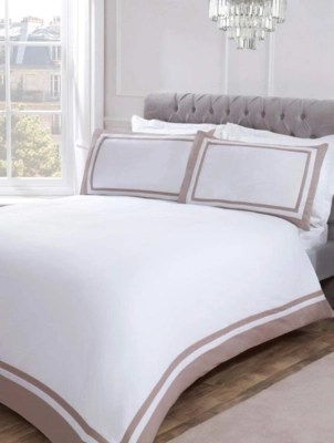 Sleepdown Hotel Collection Contrast Border Duvet Set Home at