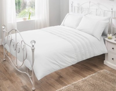 White 100 Cotton Pintuck Duvet Set Home at ASDA