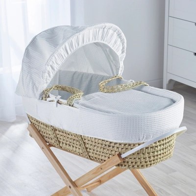 Kinder ValeyWhite Waffle Moses Basket 4 Piece Bedding Set Baby