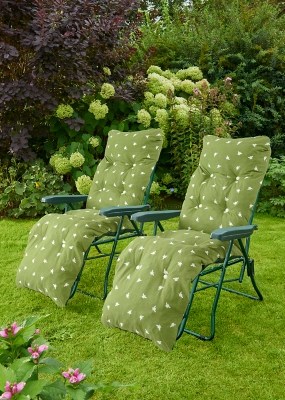 Miami Padded Relaxer Chair 2 Pack Bee Print Outdoor & Garden