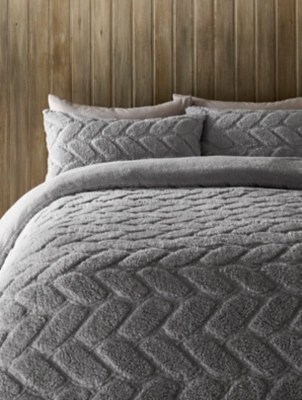 Charcoal Cable Knit Teddy Duvet Set Home at ASDA