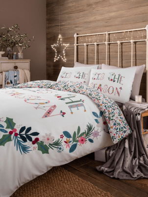 Christmas Tis the season Wreath Duvet Set Home at ASDA