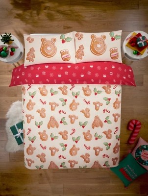 Christmas Winnie the Pooh Gingerbread Duvet Set Home at ASDA
