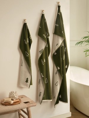 Stacey Solomon Green Christmas Tree Towel Home at ASDA