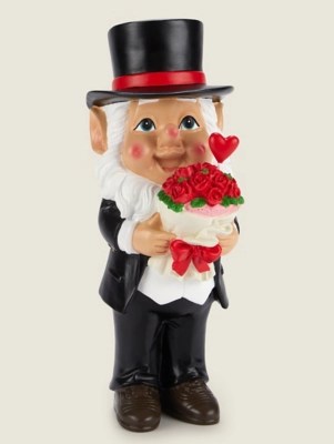 Valentine’s Day Gnome Outdoor & Garden at ASDA