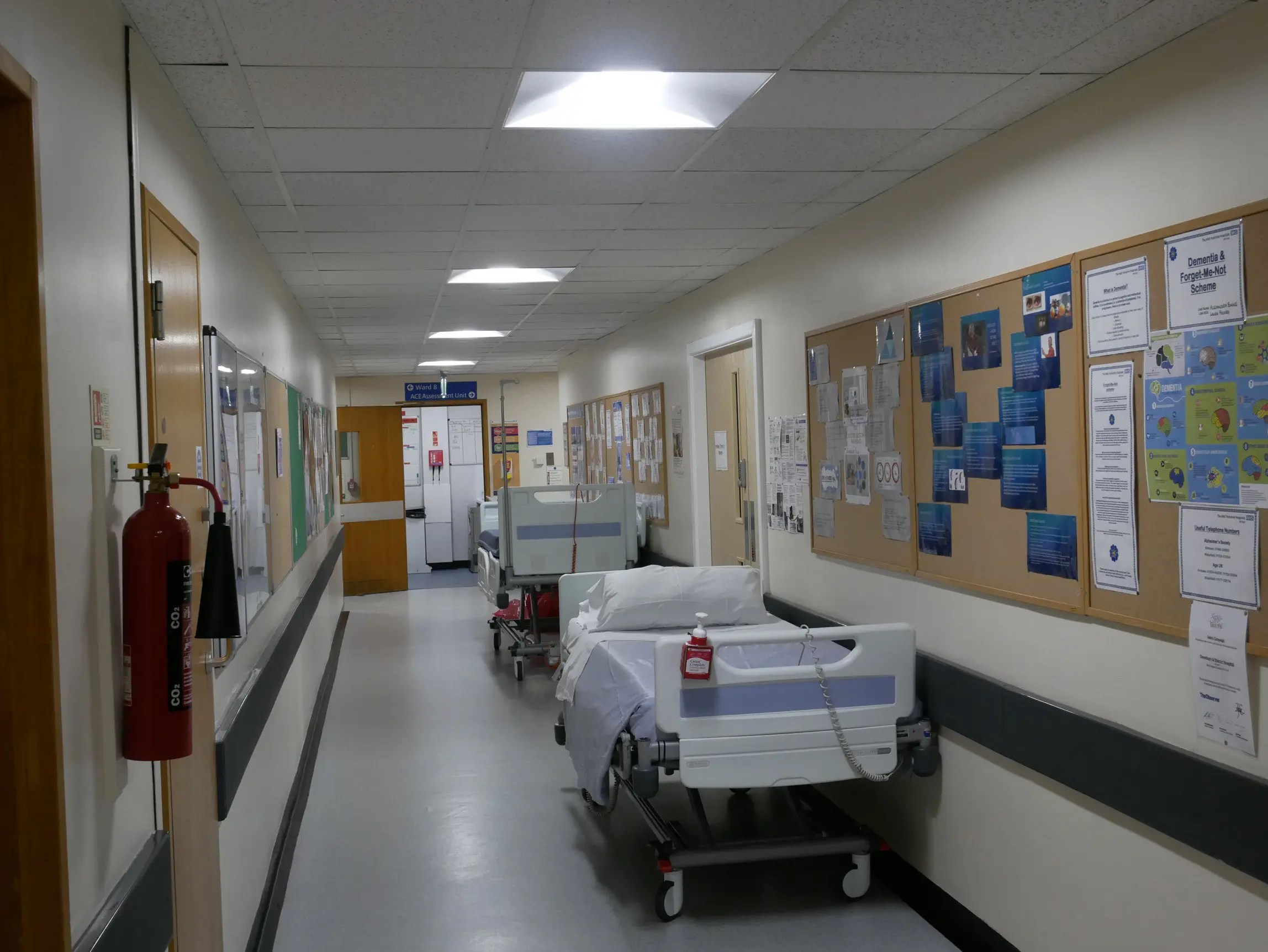 Dewsbury and District Hospital, Dewsbury ASD Lighting PLC