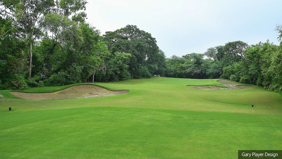 Renovation of Delhi (India) Golf Club from Lawrence, ASGCA, nears