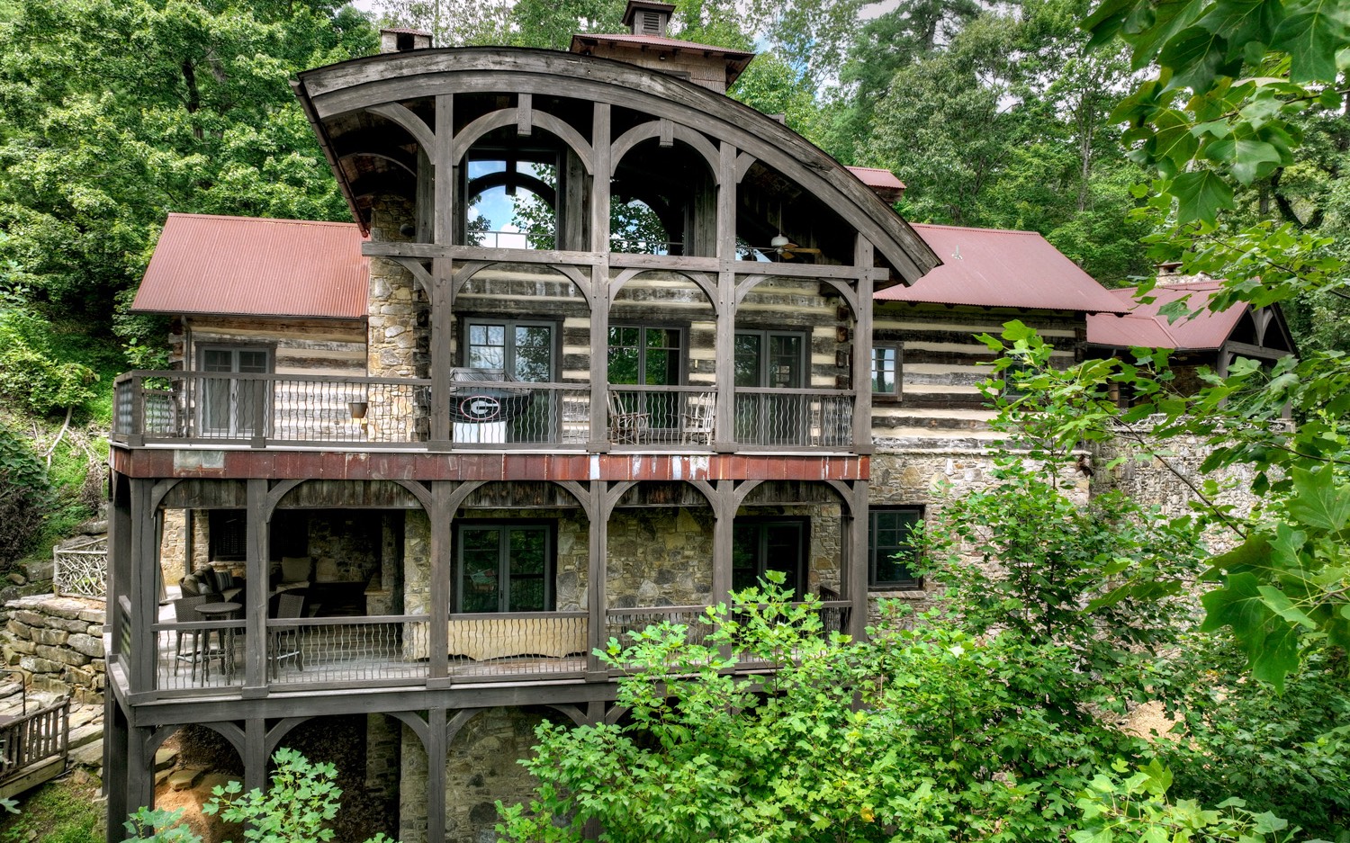 Ellijay North Mountain Log Cabins/Homes for sale