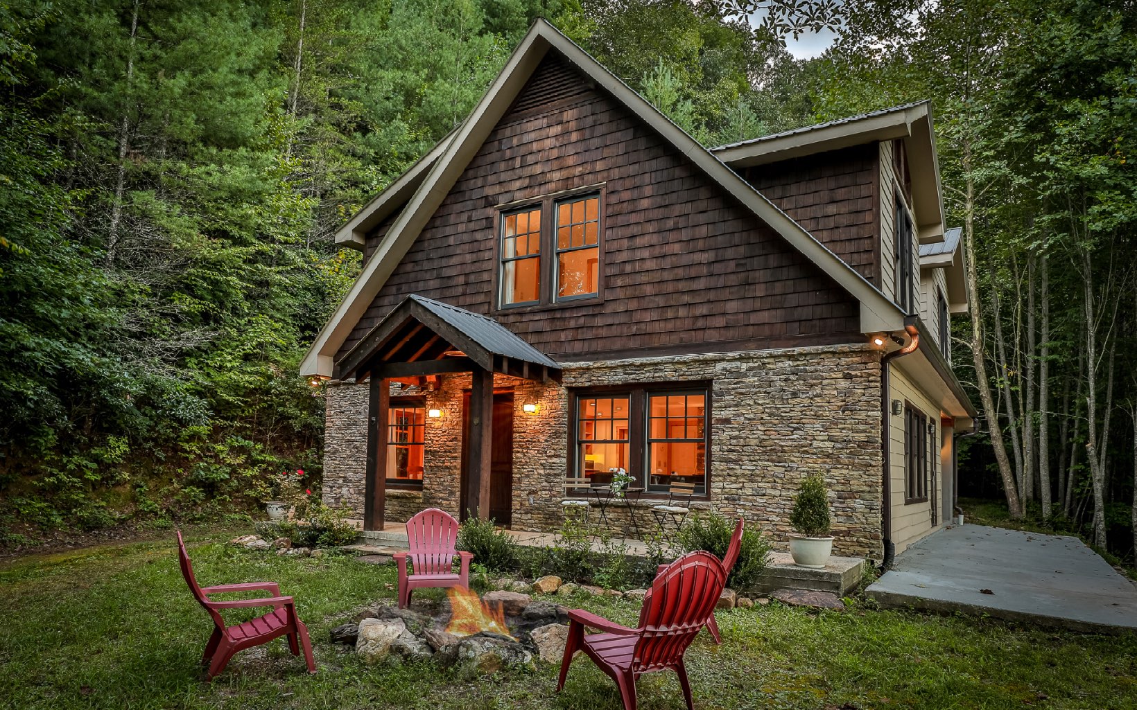 Blue Ridge Mountain Lakefront Homes for sale