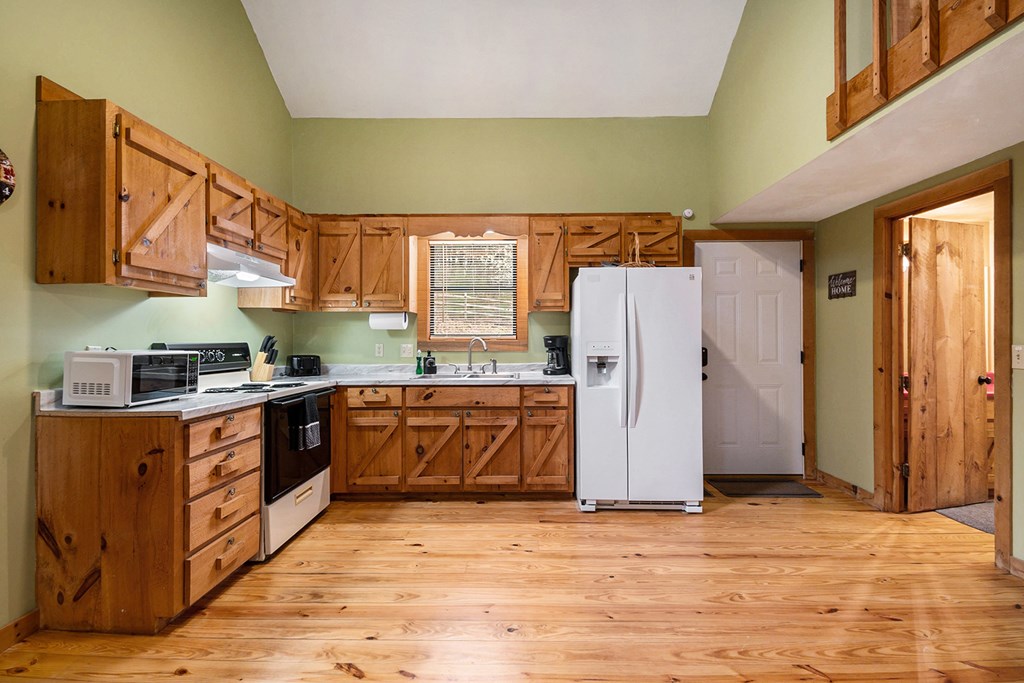 60 CARROLL RD,Blairsville,GA, US Blue Ridge, / Home for Sale